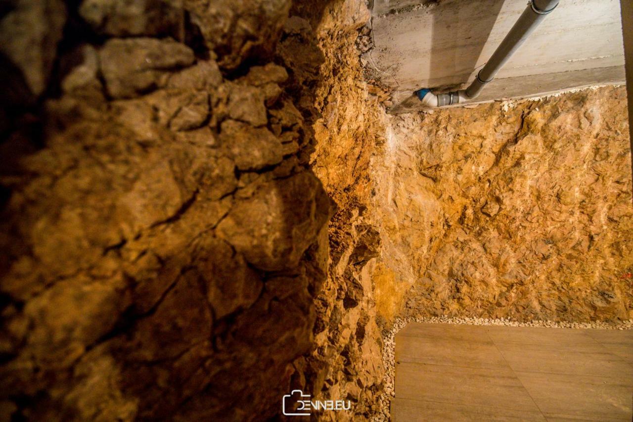 Villa Madomi Kustići Buitenkant foto